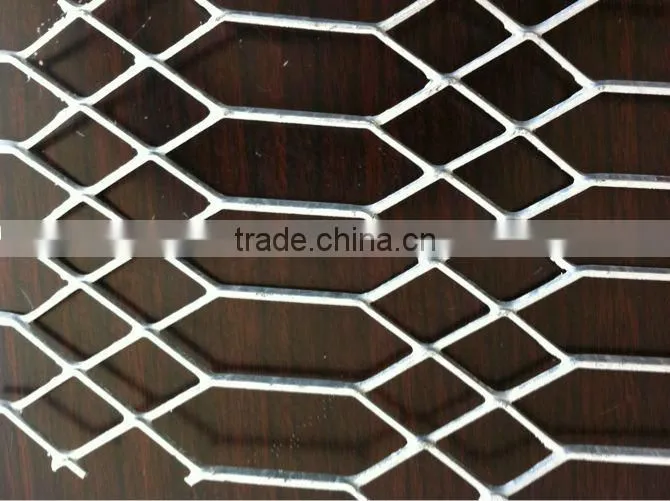 Single Extension Arm Chain Link Fence