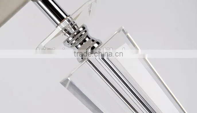 Clear K9 crystal table lamp