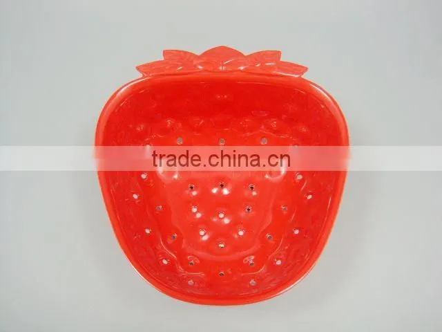 Red Color Strawberry Shaped Melamine Colander