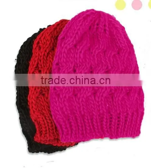 In autumn and winter to keep warm knitting cap couples pur color upset twist cap
