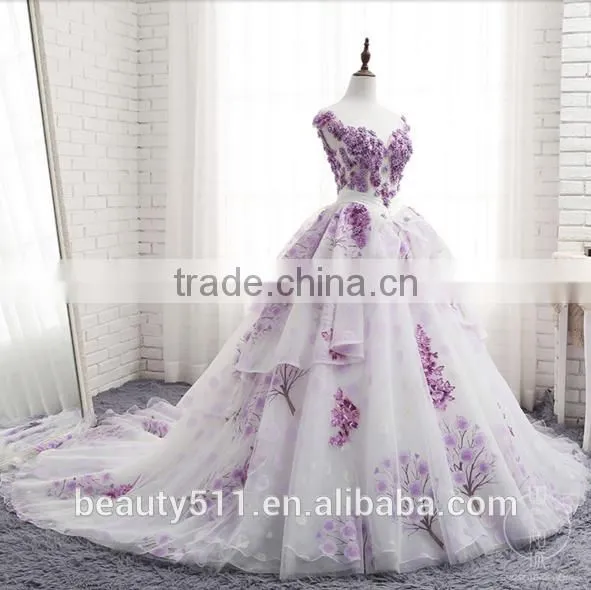High quality charming style lace Sweetheart neckline appliqued ball gown Bridal dress TS302