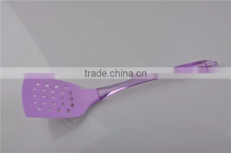 Purple kitchen accessories photo