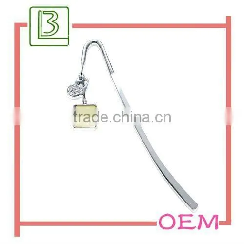 Fashion metal bookmark with chains