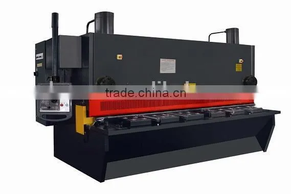 variable rake type hydraulic shear