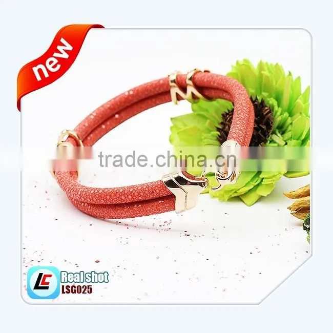 Women best gift red genuine leather stingray bracelet with rose gold clasp hot sale