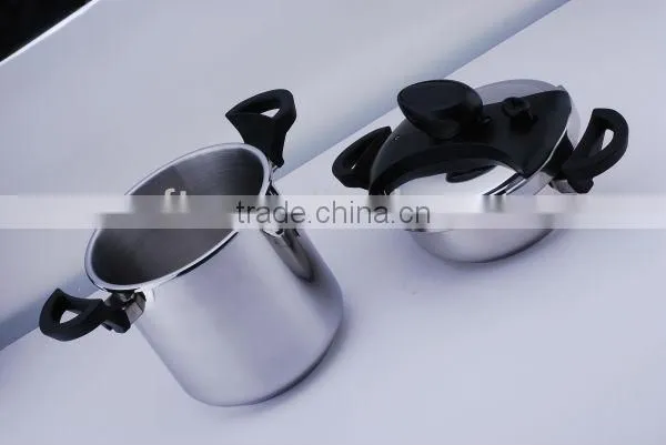 new model 18/8 stainless steel cookware, suitable to gas stove & induction cooker DSC 22cm 3L+7L