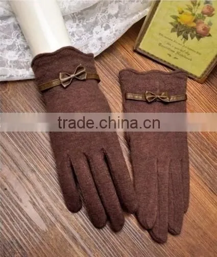 2016 Ladies Fashion Wool Gloves Manufacture