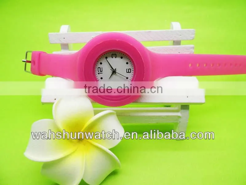 China factory custom pink colors ladies slim rubber watch 2013 hot