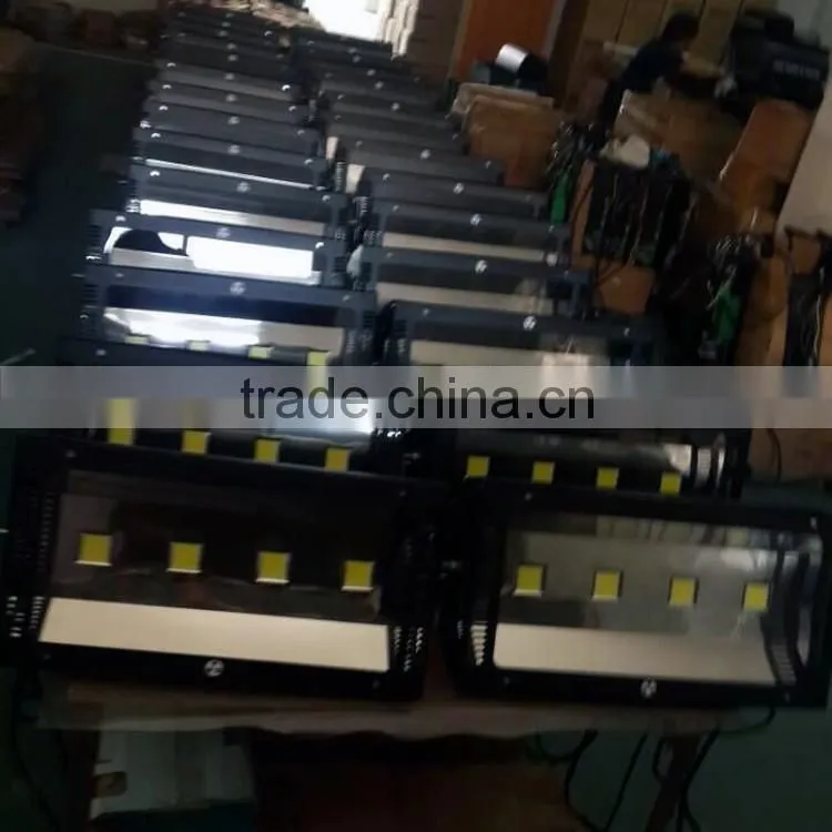 100% Factory Direct Sale High Brightness 4x100w White DMX512 400w LED Strobe