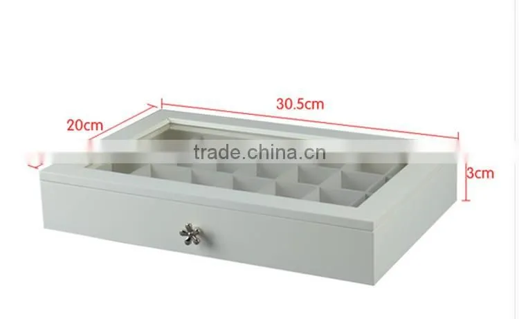 Beautiful latest style velvet jewelry box