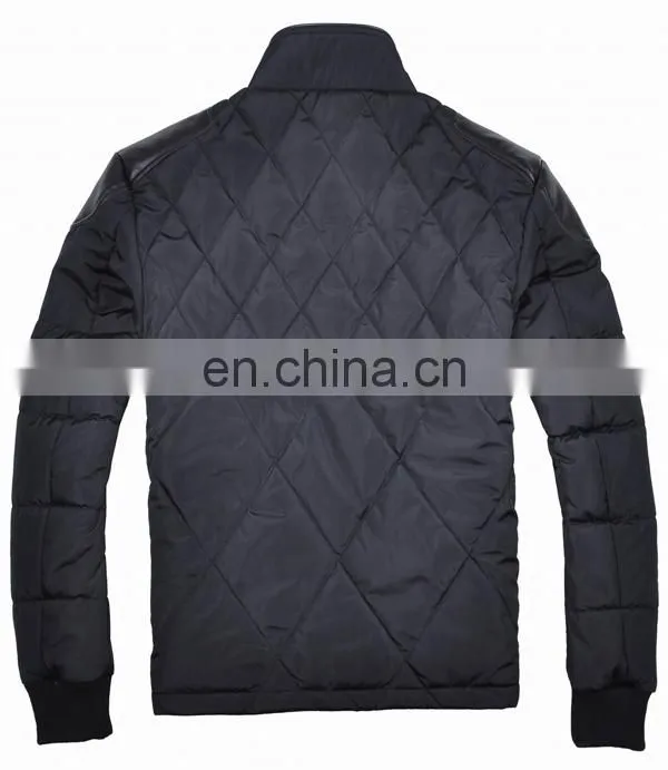 2015 new model fashion designclear garment bags with pockets