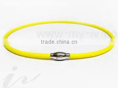 Colorful silicone rubber string