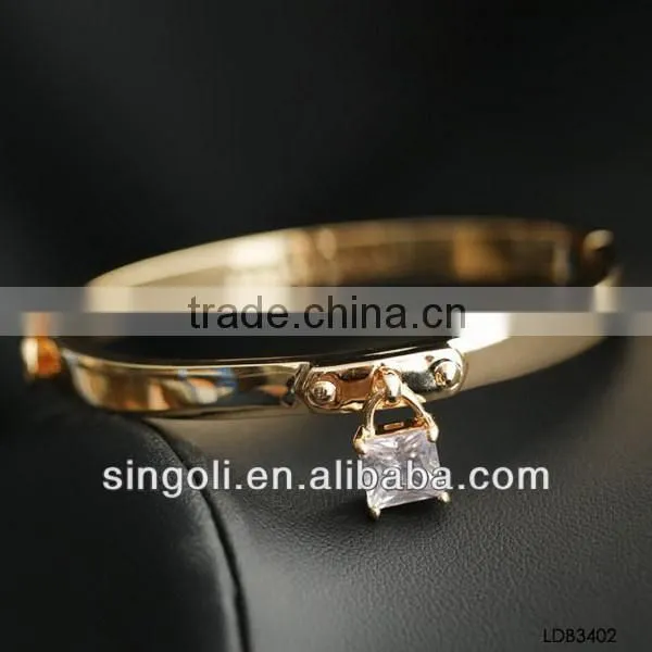 New arrival zircon filled locket pendant gold platted bangle