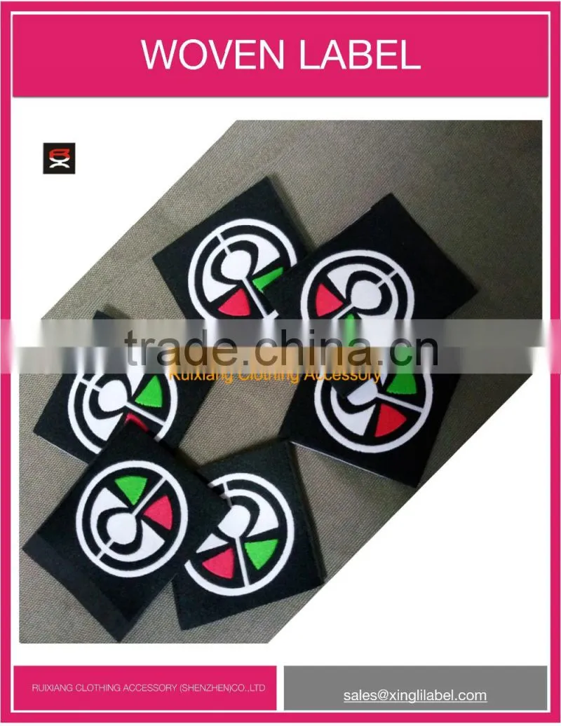 China Manufacturer of high quality woven label clothing label