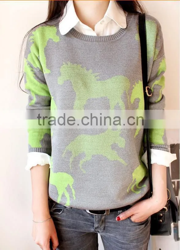 The pony pattern sets loose joker long-sleeved round collar knitting sweater