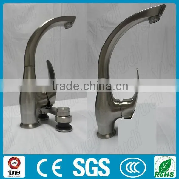 304ss comtemporary tub faucet with single handle