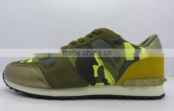 casual shoes for man and lady