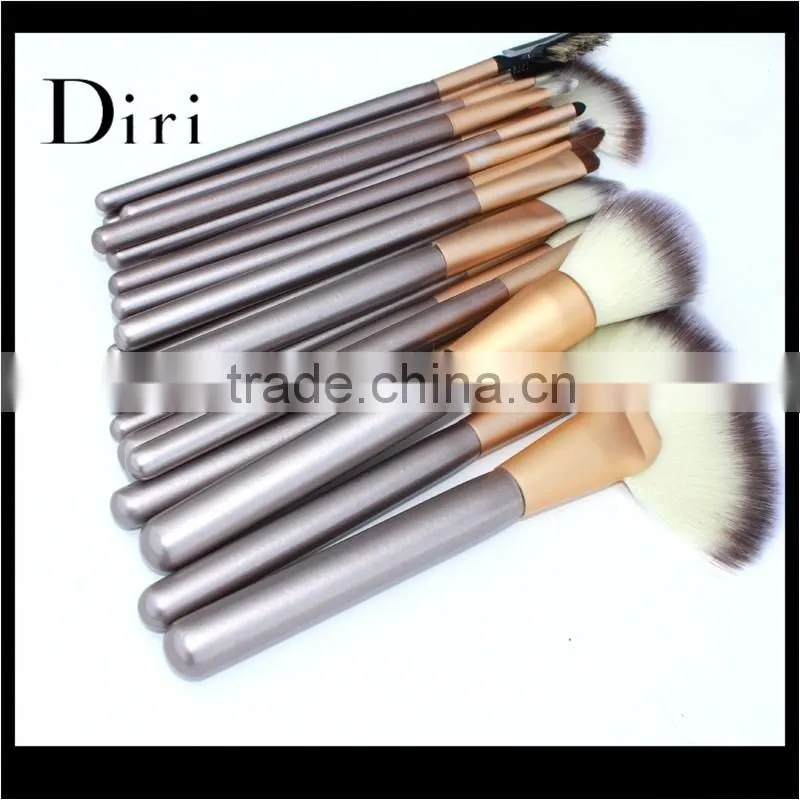 Good quality sytheric hair promotional makeup brush set