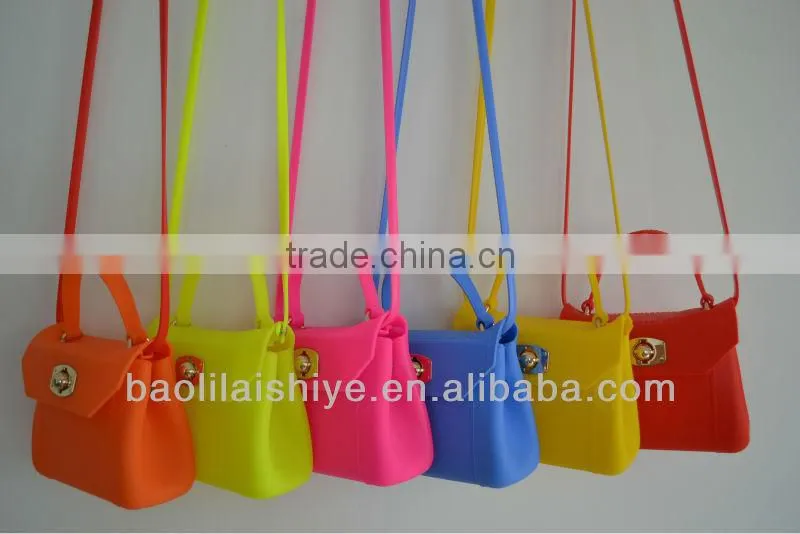 2013 new silicone cosmetic bag