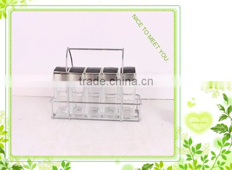 Clear glass salt and pepper shaker with metal cap