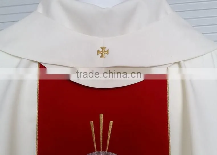 2017 factory catholic jacquard wholesale embroidery chasuble