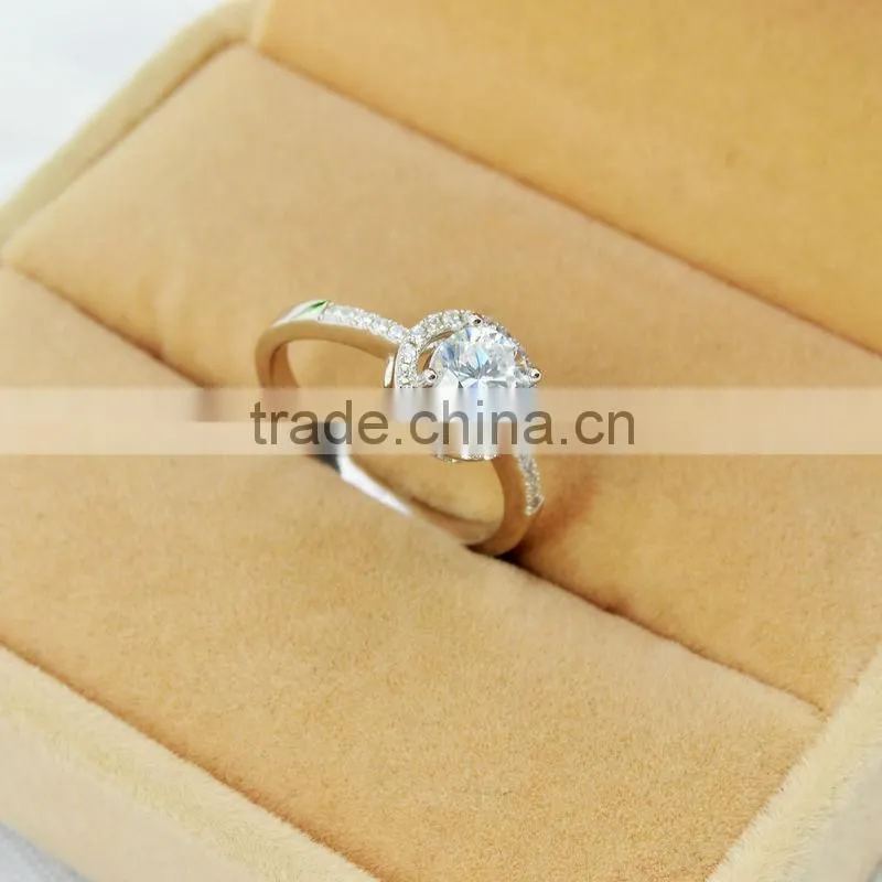 Wholesale new fashion wedding engagement 925 silver diamond ring