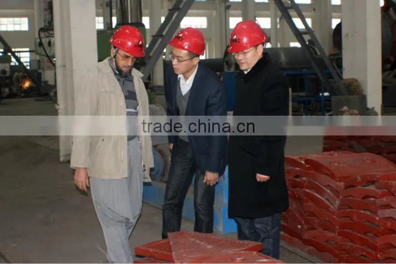 Best Selling Reversible Impact Hammer Crusher From Shanghai