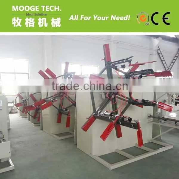 Plastic pipe winding machine