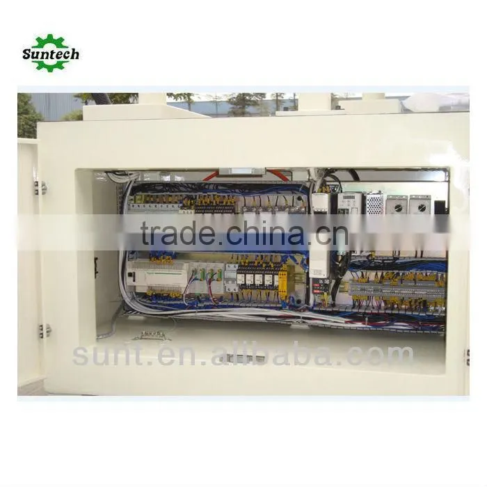 Automatic bubble gum packing machine