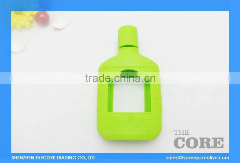 new hot selling promotional gift silicone silicone wine bottle sleeve bath clean tool sleeve