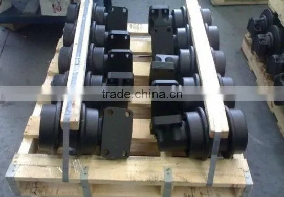 High quality PC 30 Excavator/Dozer undercarriage part Top Roller / Carrier roller