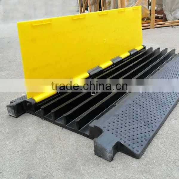 2015 made in China Cable Ramp Floor Protector/5 channel cable protector/rubber