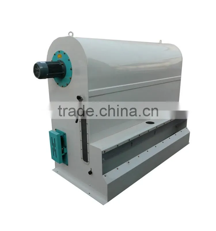 automatic grain winnowing device for Removing mildew