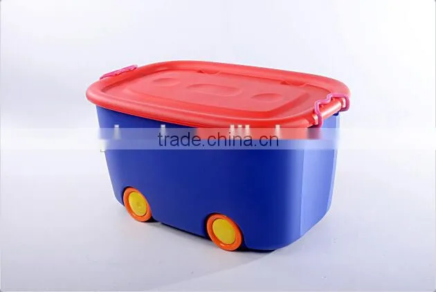 1929 Plastic Storage boxes with lids, wheels and handles