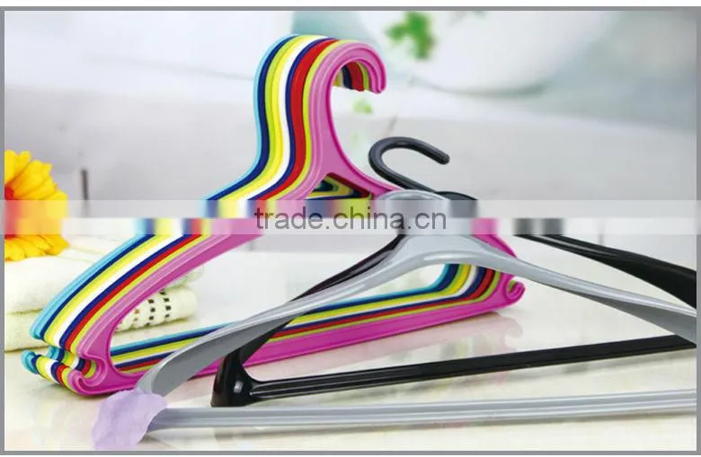 non slip new plastic clothes hanger