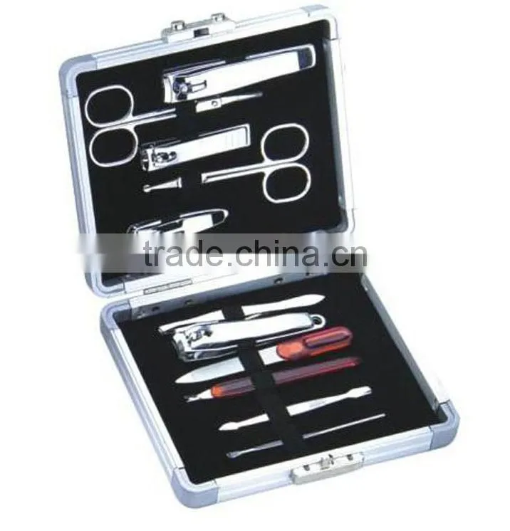 Fashional Aluminum Case 11pcs Nail Care Tools And Equipment