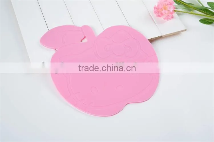 Food grade silicone funny apple shape coaster