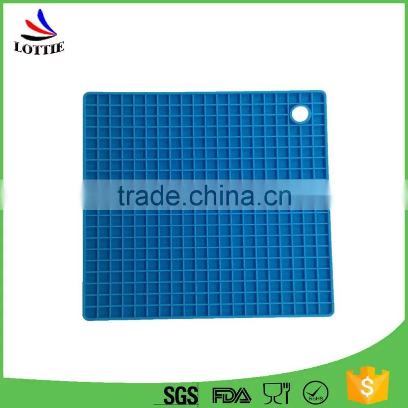 Hot selling Food grade green heat insulated Anti-skid silicone coasters from china