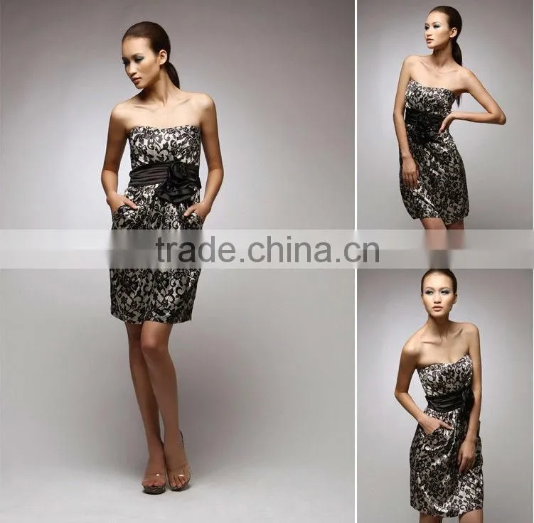 Classic Exclusive Taffeta Strapless Short Evening Dresses