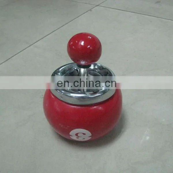 2014 new product golf shape plastic ashtray cheap ashtray factory