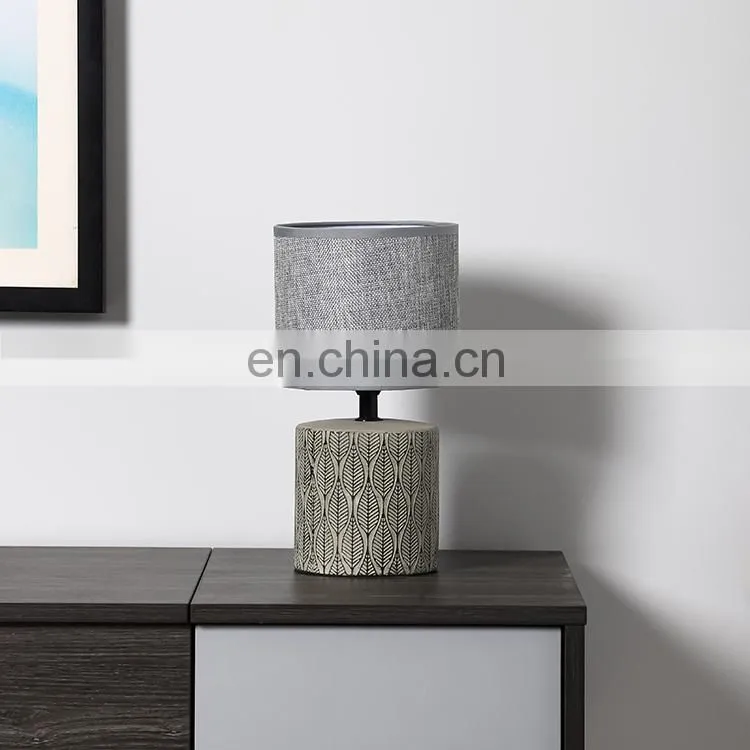 Factory wholesale modern retro design oriental bedroom porcelain lamps for home decor