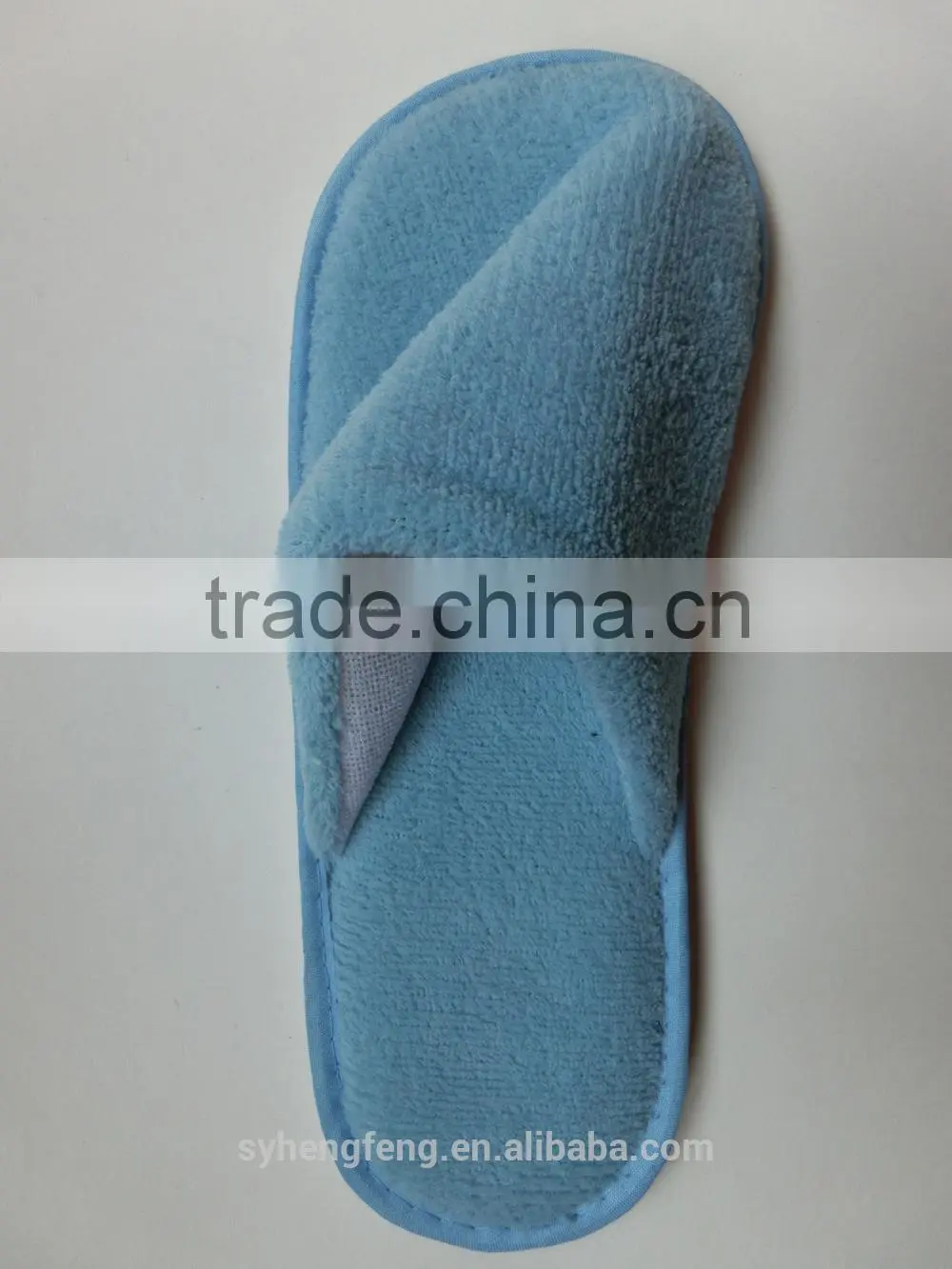 2016 fashion nice pure color room shoes