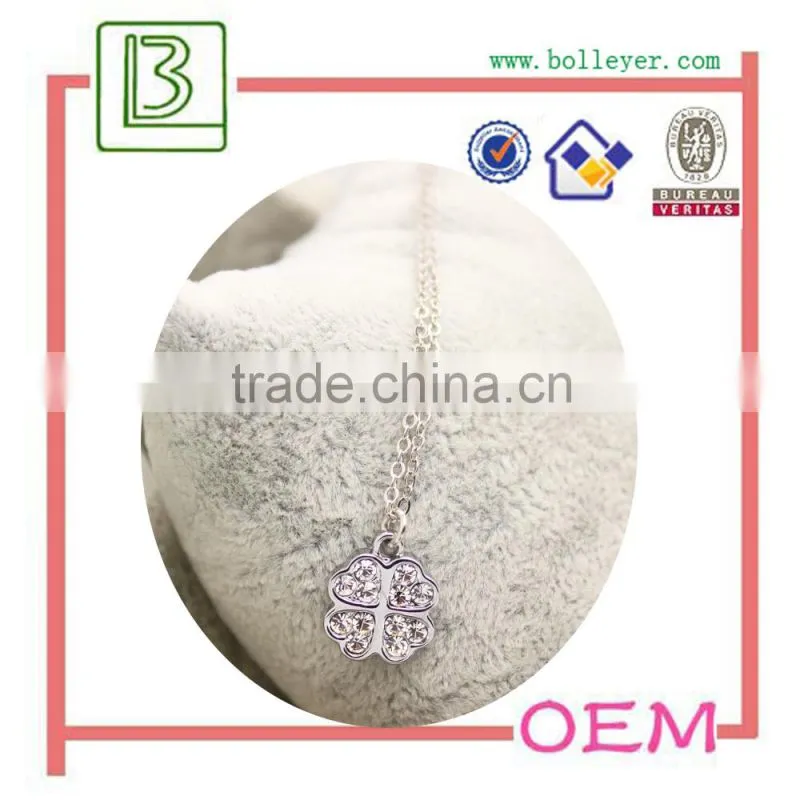 Lucky Clover Necklace Bring Luck To You