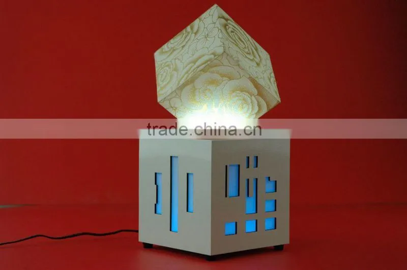 New technology magnetic levitating bluetooth speaker (SPS8001B)