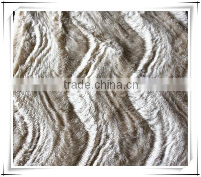 creamy white wavy fake fur fabric