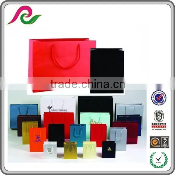 Classic High Quality Garment Bag Packing Paper Carrier Shopping bag manufacturer