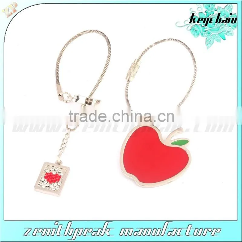 Good quality hard enamel cat keychain custom metal