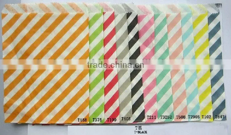 Customized Kraft Chevron Paper Treat Bags for Wedding Party