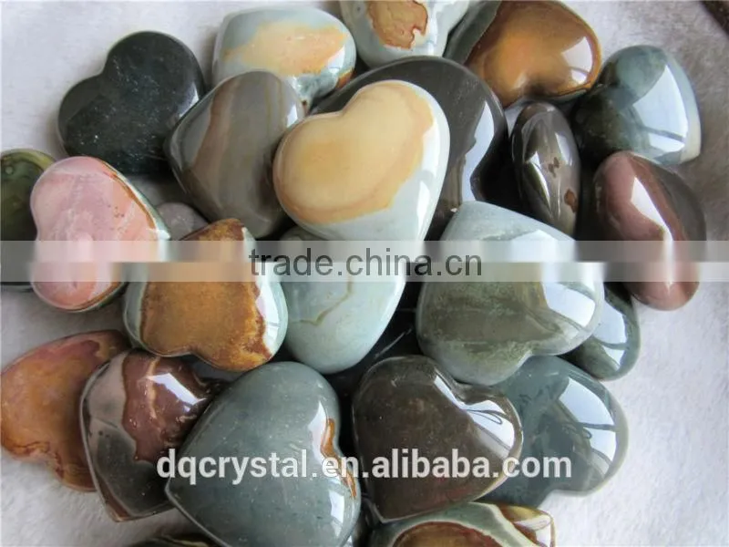Beautiful natural crystal heart for wedding decoration