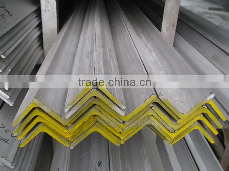 SS400 or Q235 Steel Profiles mild steel angle bar from China